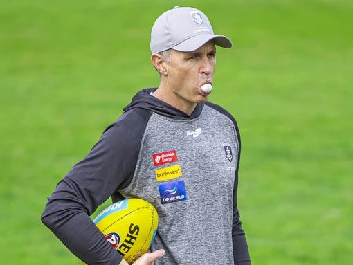 Longmuir ‘won’t wield axe’ as Freo spread blame for disaster