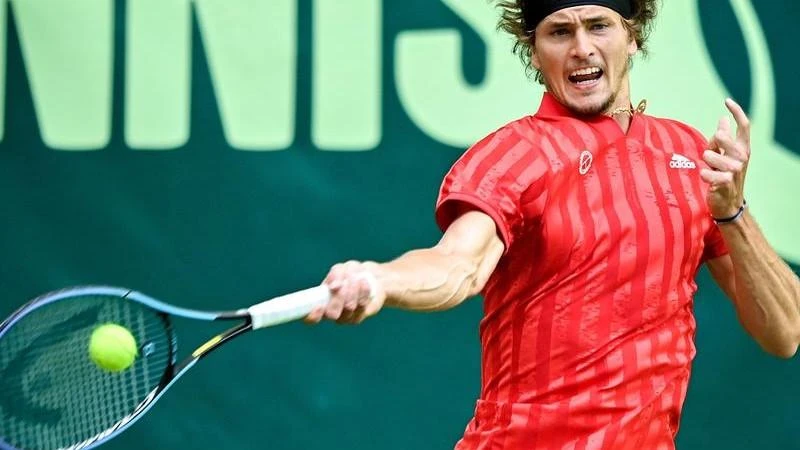 Zverev joins Halle big name casualty list