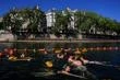 Baignade dans la Seine : près de 100 000 baigneurs, annonce Anne Hidalgo, qui prolonge l’ouverture