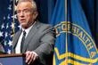 Robert Kennedy Jr, le ministre de la santé américain, stoppe les financements pour les vaccins à ARN messager
