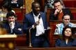 Le député LFI Carlos Martens Bilongo, visé par une enquête de Tracfin, dénonce un « scandale d’Etat » ; le gouvernement dément tout signalement venu de l’étranger