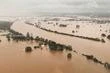 Inondations en Australie : quatre morts et 50 000 personnes toujours bloquées par les eaux