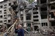 Guerre en Ukraine : avec sa « rhétorique belliqueuse », la Russie « inflige une gifle à tous ceux qui veulent la paix », déclare le chef de la diplomatie ukrainienne