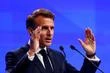Emmanuel Macron appelle le gouvernement à maintenir le cap écologique après la suspension de MaPrimeRénov’