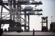 Une explosion aux causes encore inconnues a eu lieu dans un port en Iran, blessant plus de 100 personnes
