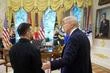 EN DIRECT, guerre en Ukraine : Donald Trump doit se montrer plus ferme avec Vladimir Poutine qu’il ne l’a été avec le Hamas, estime Volodymyr Zelensky