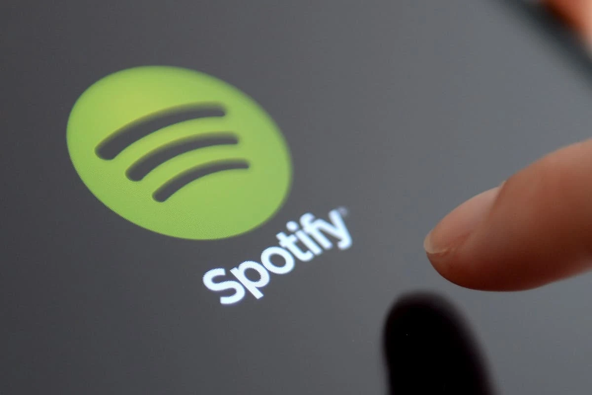 Apple hits out at Spotify over ongoing EU competition complaint