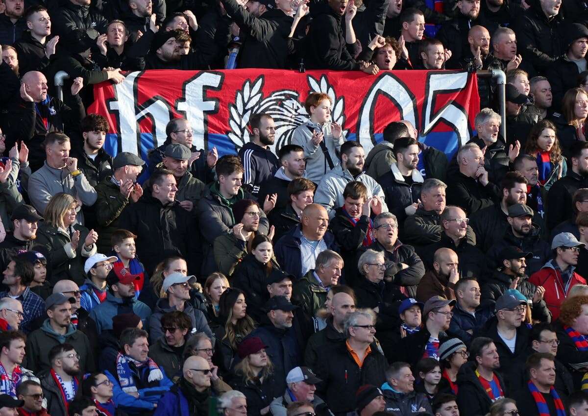 Crystal Palace accused of 'sabotage' over removal of fan banner