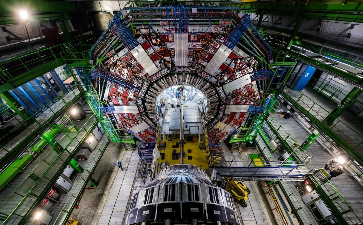 New particle mass measurement deepens quantum mystery