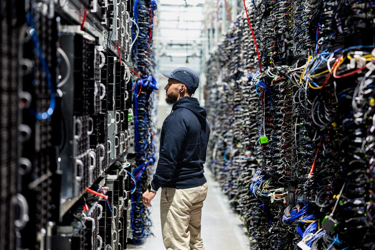Anthropic warns AI may soon begin recursive self-improvement