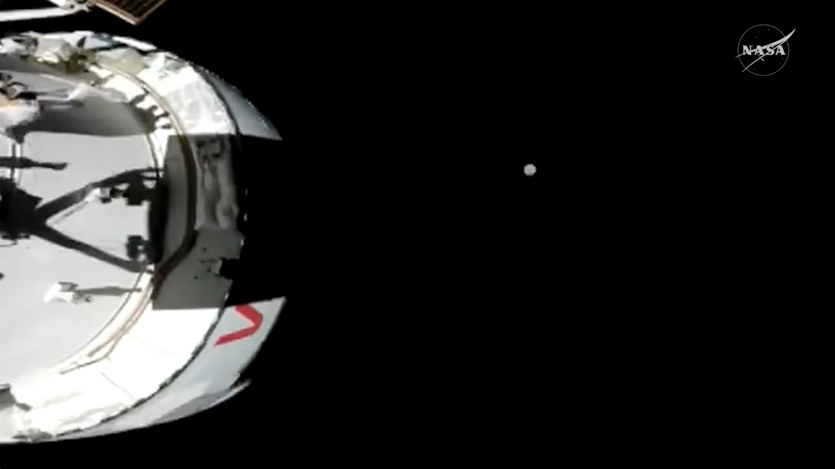 NASA Artemis II astronauts in ‘great spirits,’ space agency officials say as mission nears moon