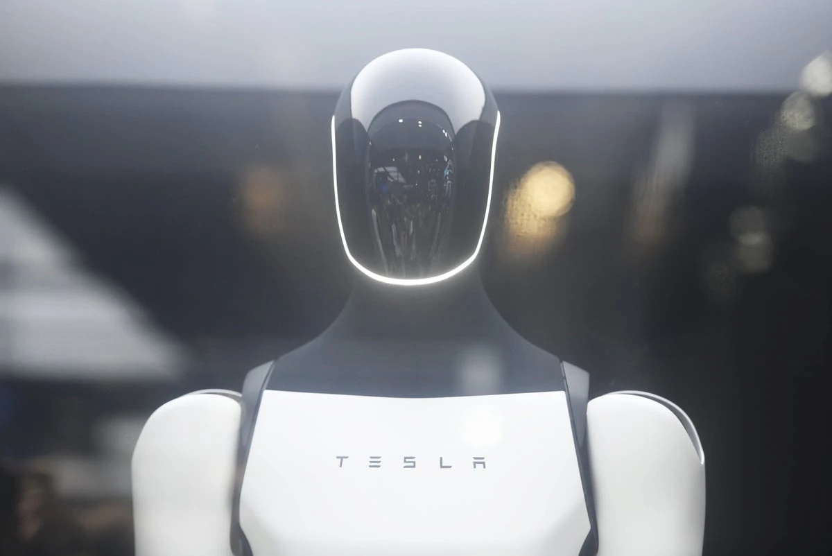 Do people see robots as having race? New studies clash as humanoids enter the real world