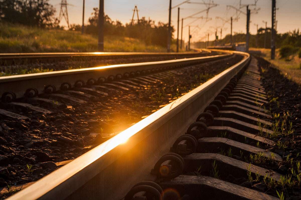 Heat Waves Can Buckle Train Tracks, Delaying Commutes and Commerce