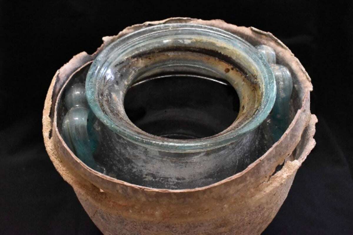 The Oldest-Wine-in-the-World Title Goes to a 2,000-Year-Old White Found in  Southwestern Spain