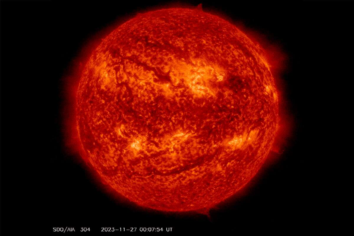 Sun Unleashes 'Canyon of Fire' Filament of Plasma