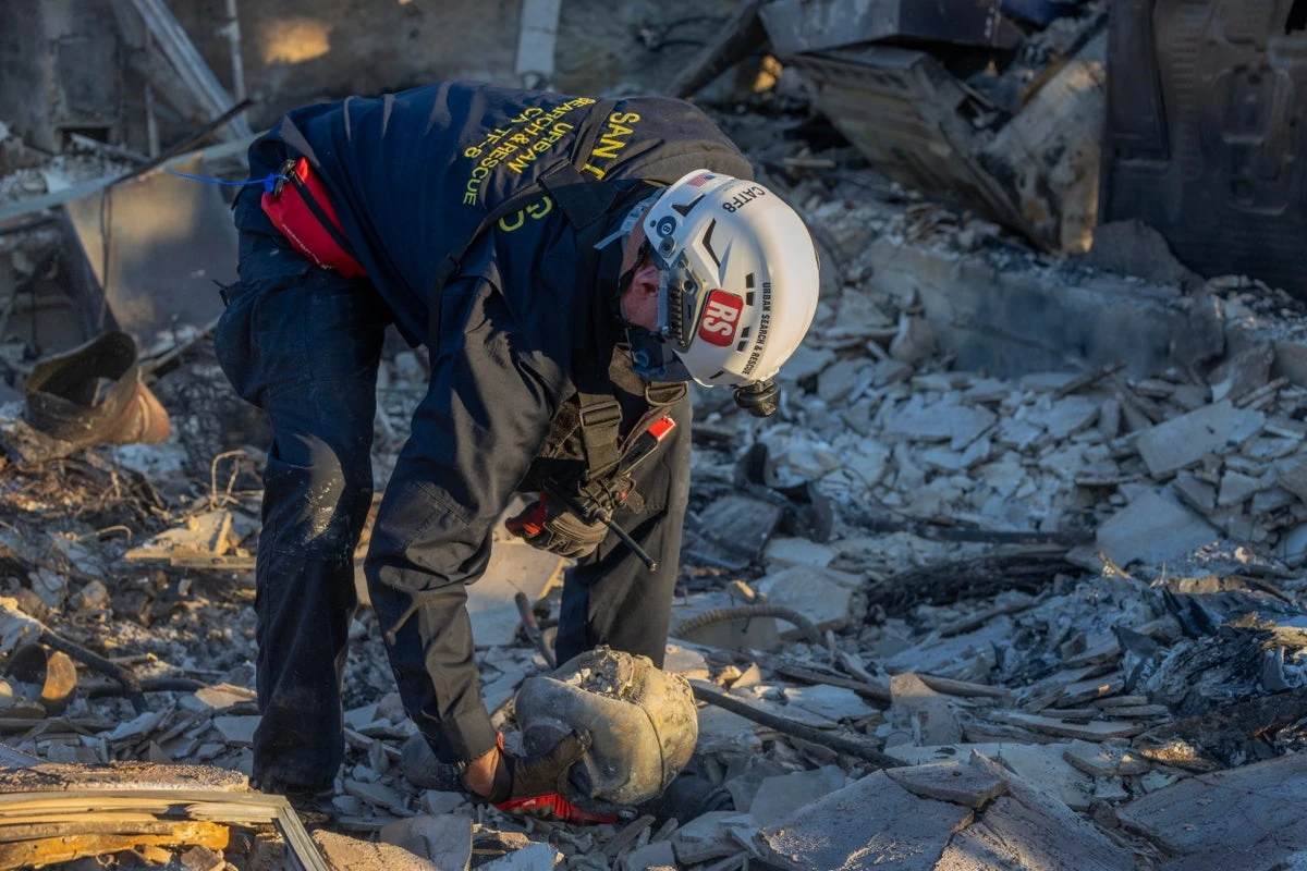 Congress Counters Trump Threat to Abolish FEMA with Massive Restructuring Plan