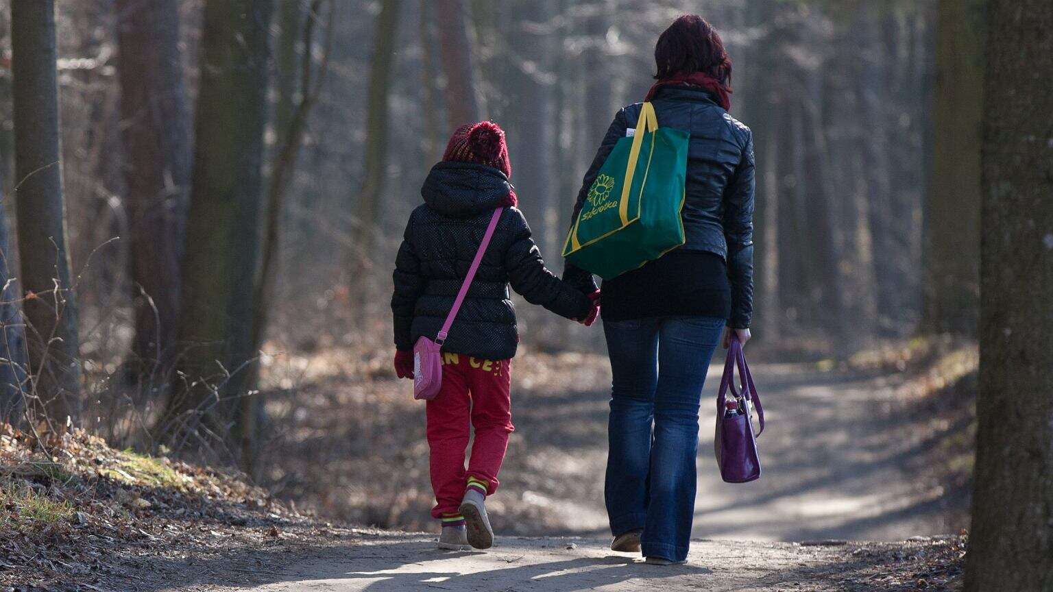 Idziesz lasem i nagle czujesz zapach maggi? Lepiej zawróć. Szybko, ale spokojnie