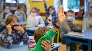 Lekcje ZUS dla dzieci. Instytucja bdzie uczya najmodszych m.in. jak si ubezpiecza