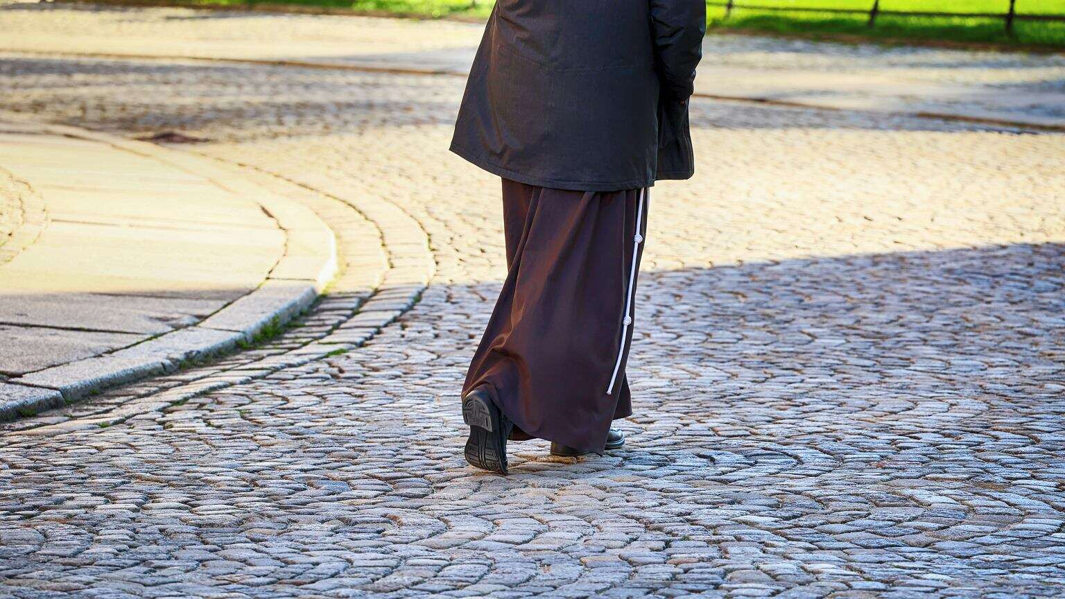 Ksiądz trafił do aresztu. Jest oskarżony o wykorzystywanie niepełnosprawnego dziecka