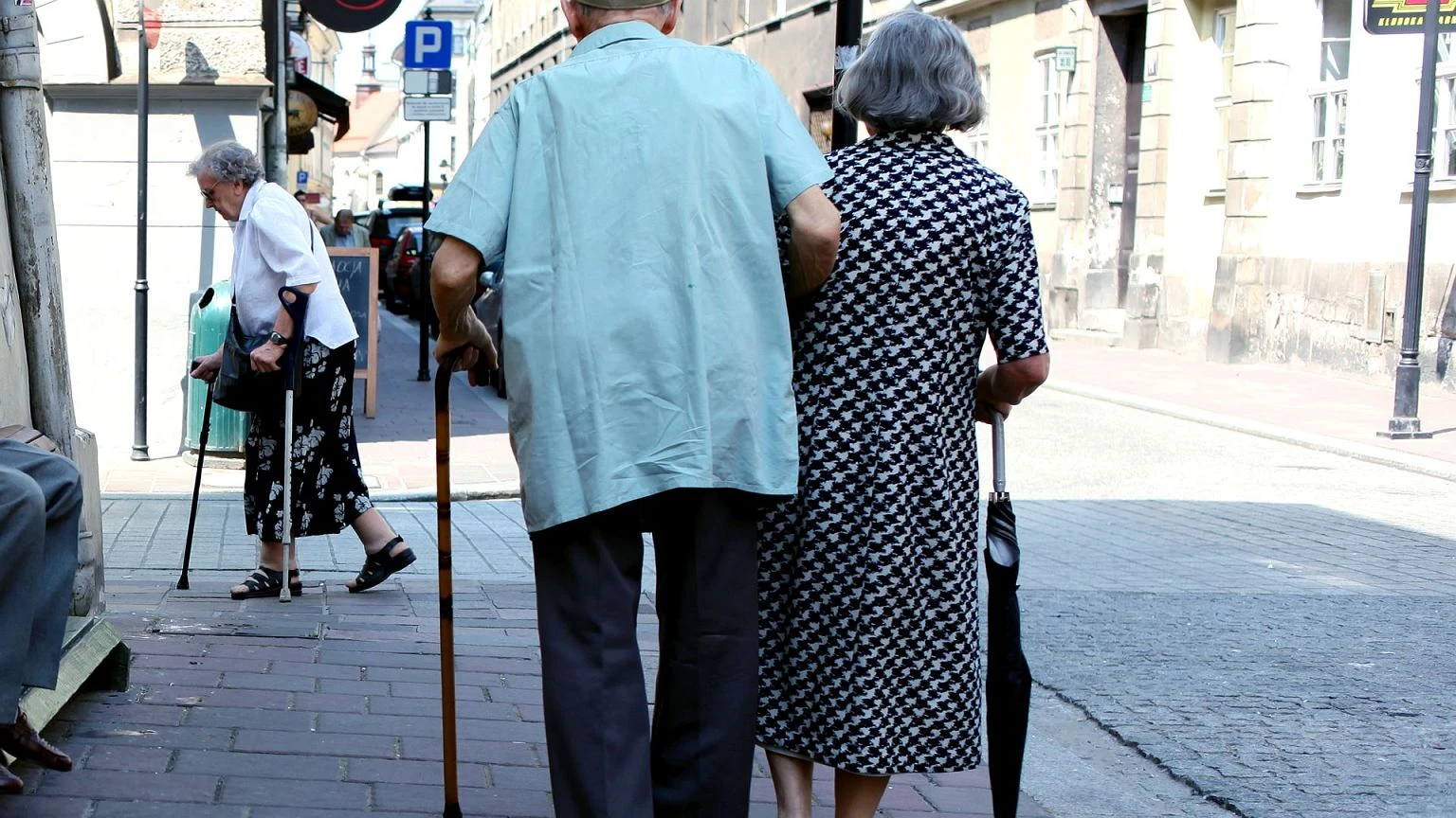 500 plus dla seniora. Nie każdy otrzyma pełne świadczenie. Część seniorów dostanie grosze
