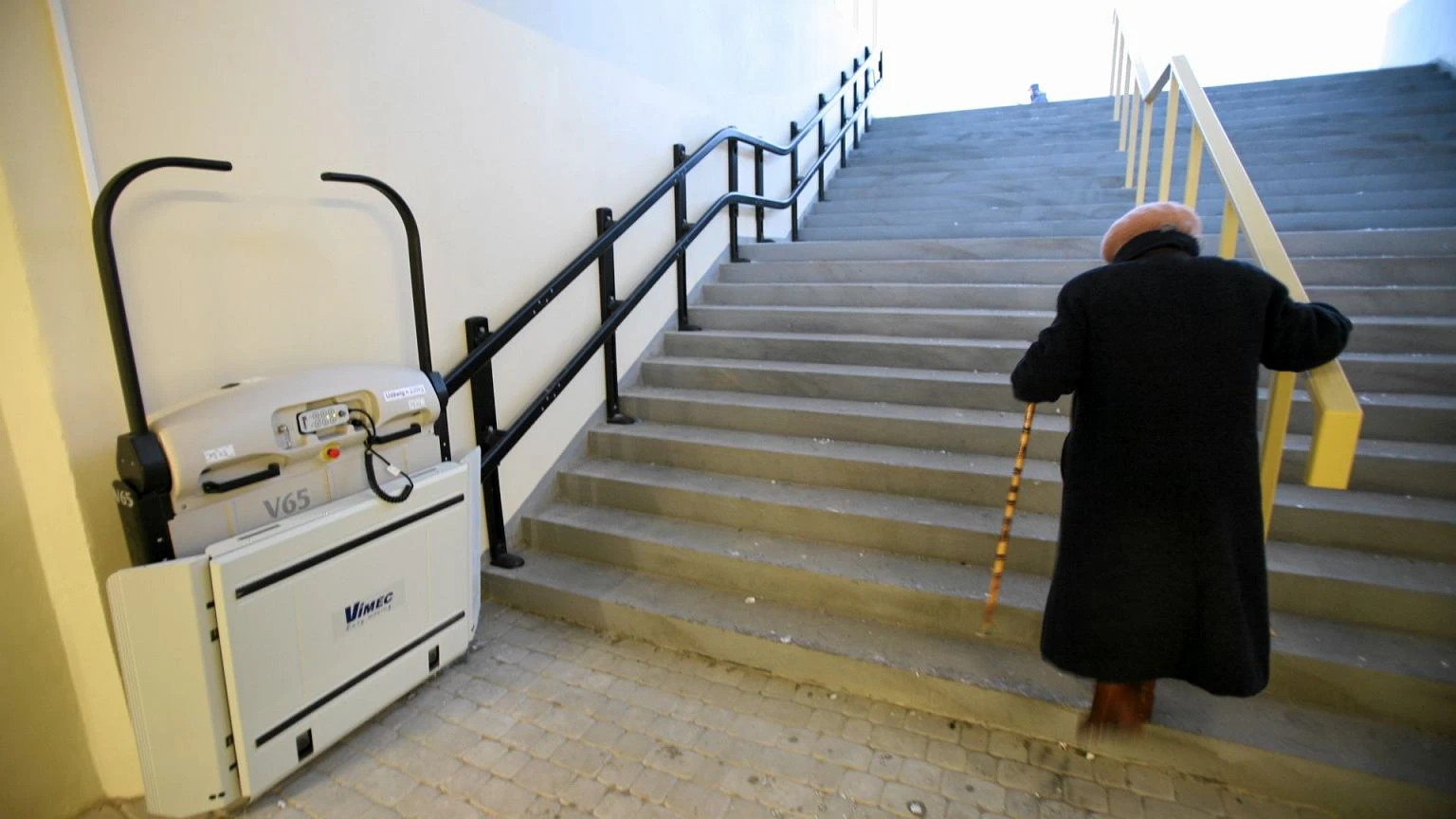 500 plus dla seniora. Nie wszyscy będą mogli skorzystać z pomocy. Warunki są kontrowersyjne