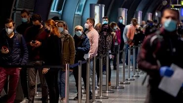 Nowe restrykcje w Niemczech? Angela Merkel rozwaa zaostrzenie lekkiego lockdownu