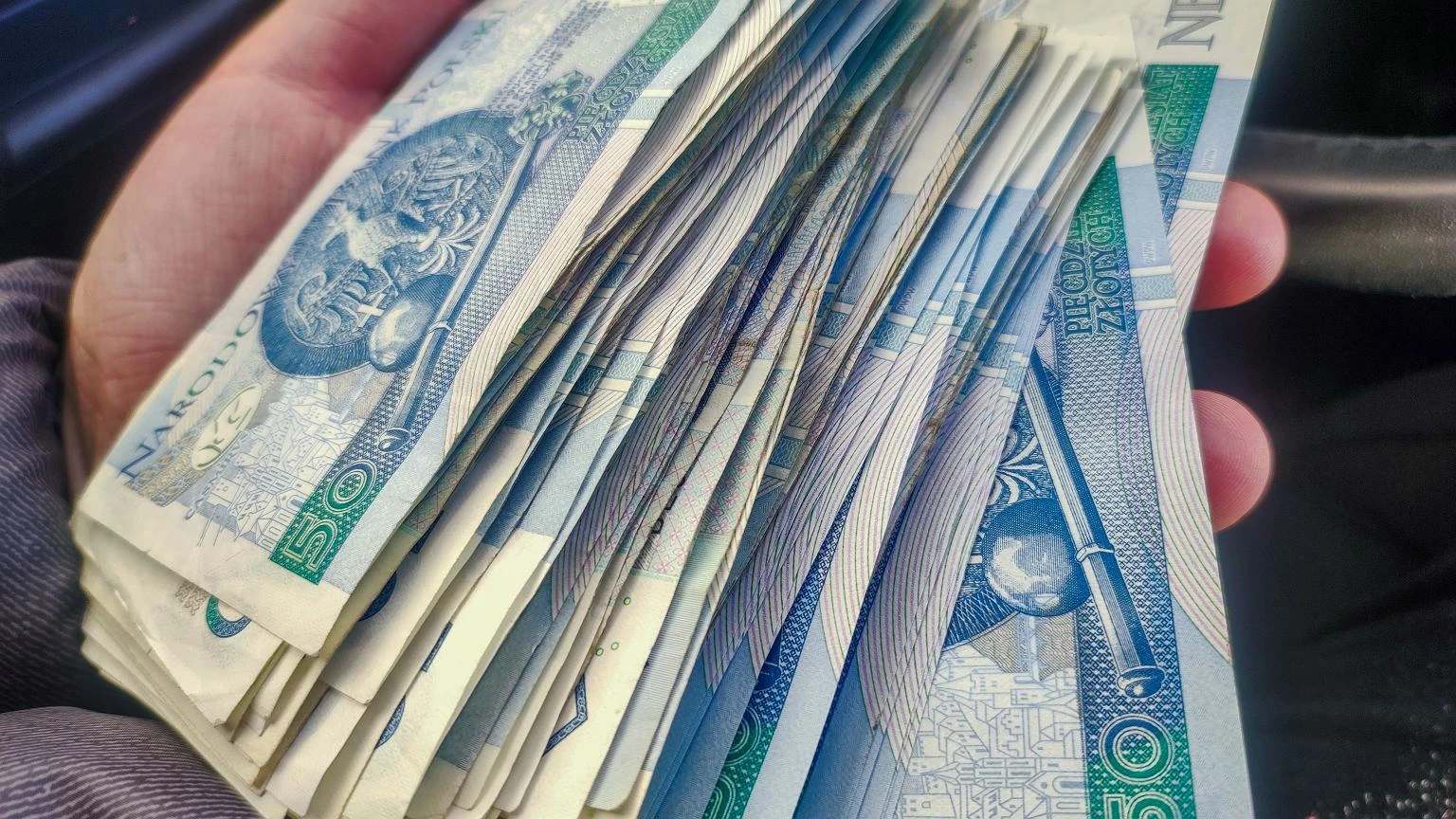 Tylko u nasBez wykształcenia, a zarabiają kokosy. Te zawody naprawdę się opłacają