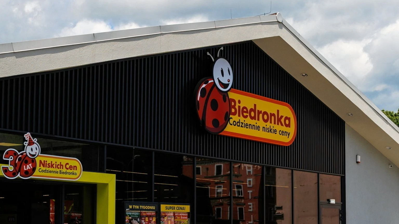 To HIT dnia Biedronki! Cudo do przetworów aż 47 proc. taniej. Znika szybko jak zestaw z Action