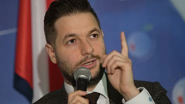 Politycy PiS o powizaniu budetu UE z praworzdnoci. 