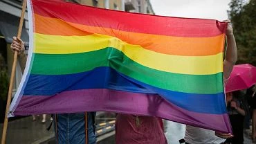 Krzysztof Brejza zapyta ministerstwo, czy LGBT zagraa polskim rodzinom. 