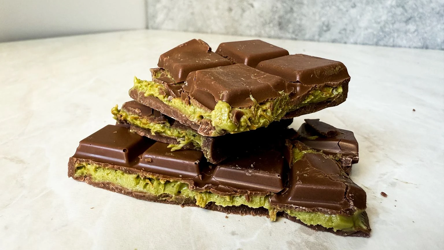 Ekscytacja dubajską czekoladą nas wykończy? Producenci pistacji nie wyrabiają