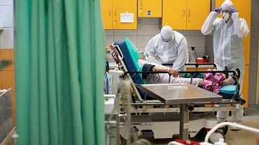 Koronawirus. Zajty jest ju co czwarty respirator dla chorych na COVID-19