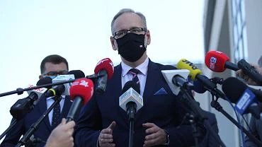Niedzielski o 