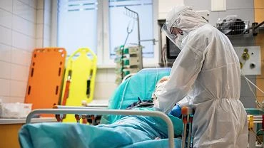 Epidemiolodzy z USA proponuj inn strategi walki z pandemi. Chodzi o ochron osb wraliwych