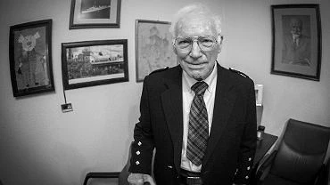 Robert D. Gamble nie yje. Dziki niemu 