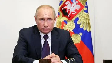 Rosyjska agresja na Ukrain. UE przeduya sankcje. Obejmuj m.in. wsppracownikw Putina