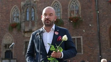 Prezydent Wrocawia Jacek Sutryk zakaony koronawirusem. 