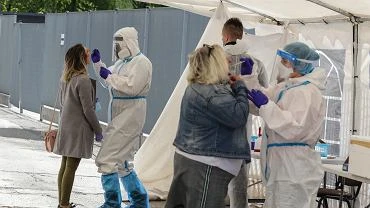 Ekspert o rekordzie zakae koronawirusem w Polsce: Nie mona mwi o adnym kocu pierwszej fali