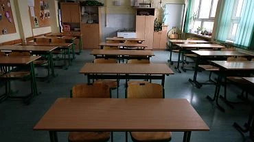 Dzieci nie chc chodzi na religi. 'Czuj zbyt du presj na wiar, maj do sprawdzianw ze znajomoci Biblii'