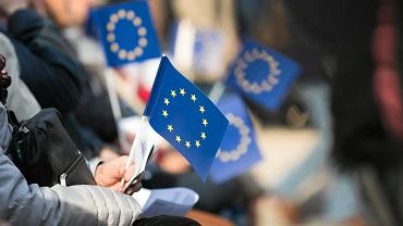 RMF ujawnia unijny raport nt. praworzdnoci w Polsce. 