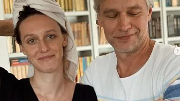 Aleksandra ebrowska pozuje nago z dzieckiem w wannie. Fani zachwyceni: Jaka blisko