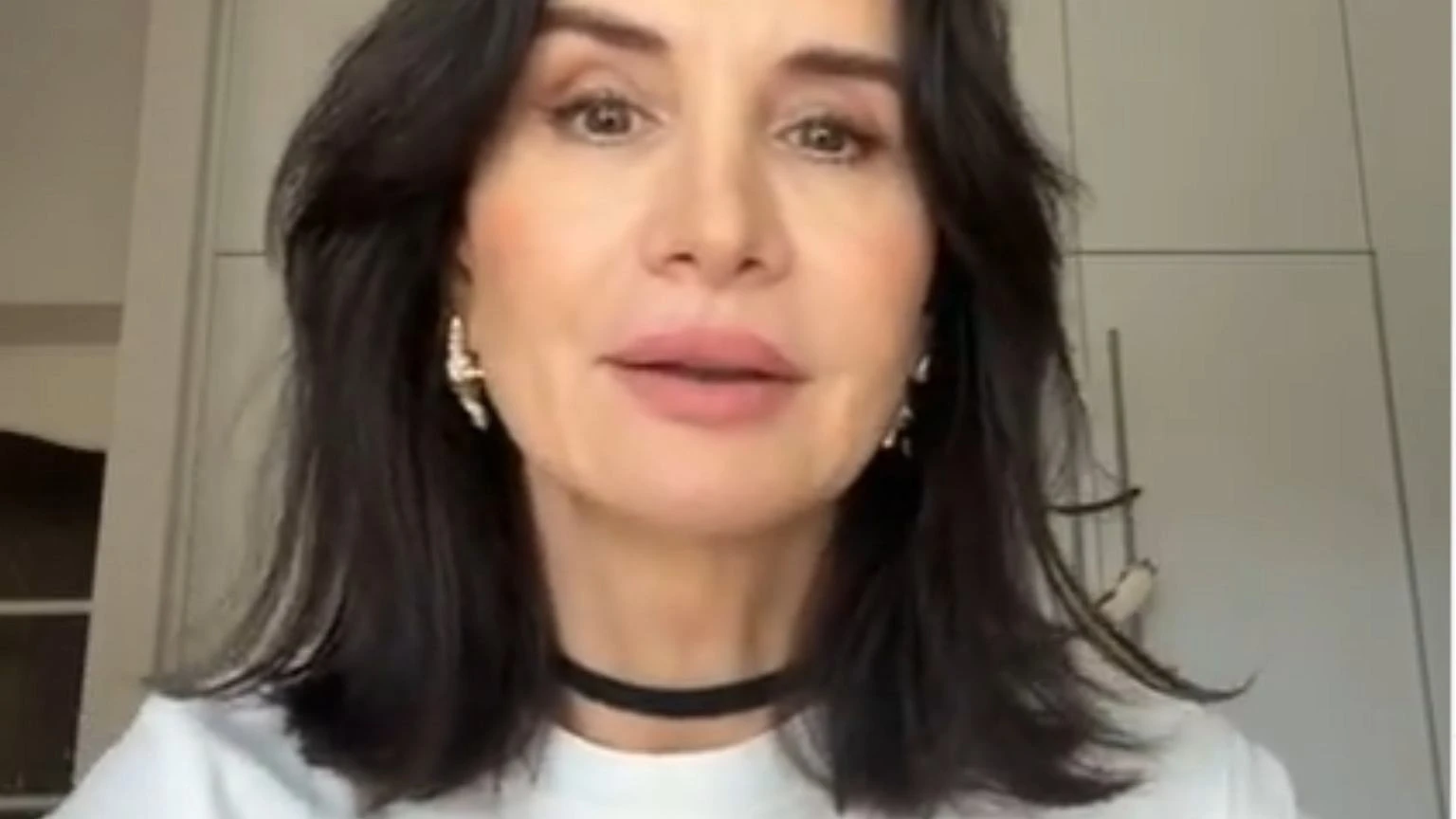 Viola Kołakowska jest nosicielką groźnego wirusa. 