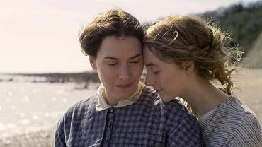 Saorise Ronan caowaa si z Kate Winslet w nowym filmie. 