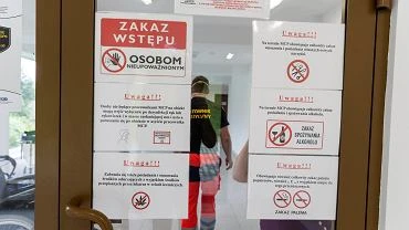 Koronawirus. W szpitalach na Pomorzu brakuje ek dla zakaonych w cikim stanie