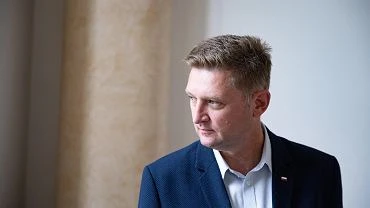 Rozenek do posa Konfederacji: Jeli ma pan jaja, to niech pan zatrudni si w DPS-ie