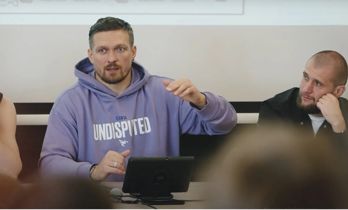 Ujawnił, ile Usyk i Kliczko płacili za sparingi. Te kwoty robią wrażenie