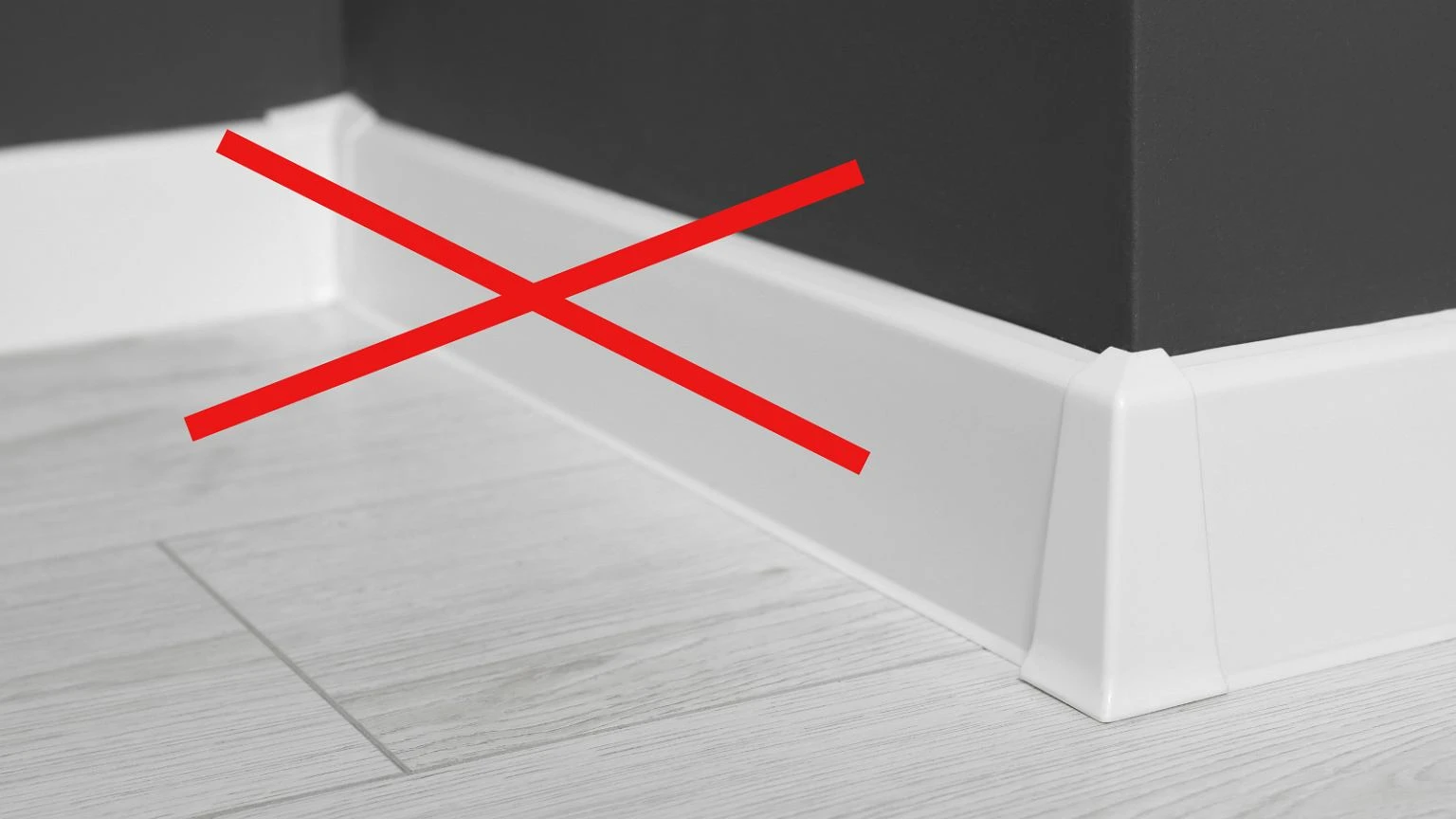 BiaĹe listwy przypodĹogowe ĹźegnajÄ siÄ z pierwszym miejscem. Nadchodzi nowy trend