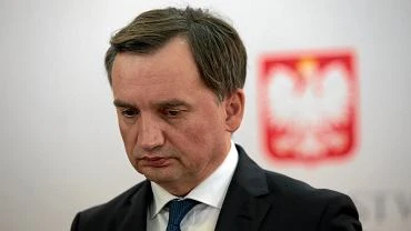 Kto miaby zastpi Zbigniewa Ziobr w Ministerstwie Sprawiedliwoci? Na giedzie nazwisk coraz toczniej