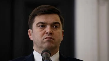 Koronawirus w Polsce. Rzecznik MZ: Wysoka liczba zakae to efekt powrotu ludzi do codziennego ycia