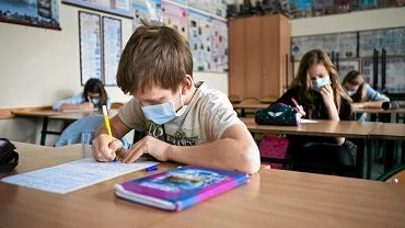 Zdalne nauczanie? Zapada decyzja rzdu w sprawie dalszej nauki
